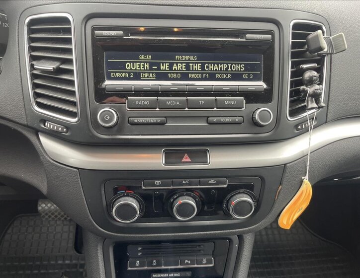 Volkswagen Sharan MPV 2,0 l 130 kw