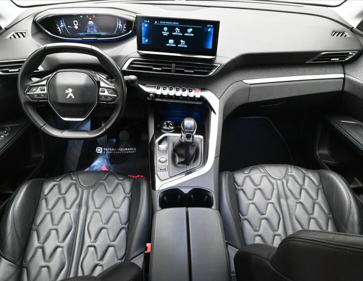 Peugeot 5008 SUV / Terénní 1,5 l 96 kw