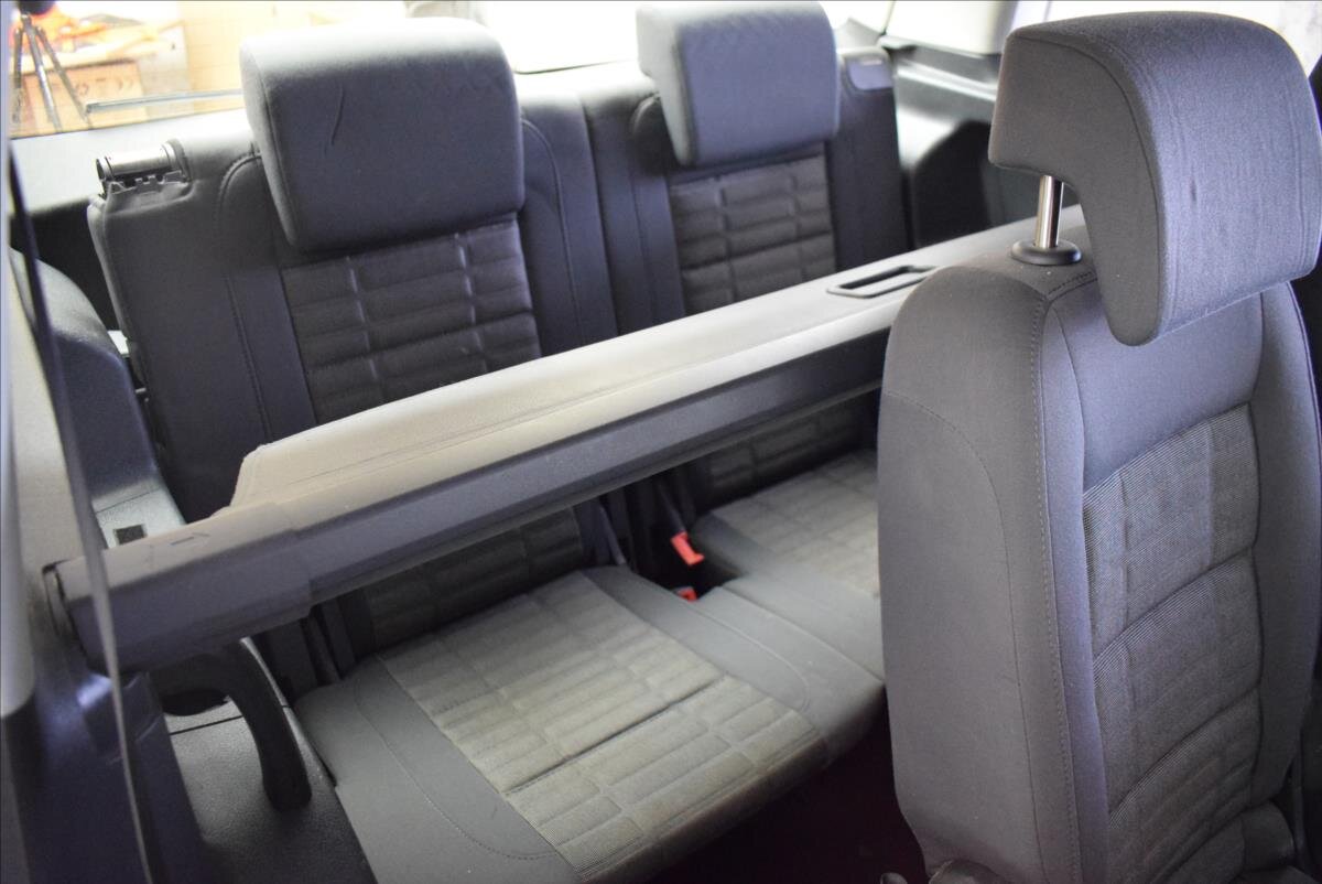 Volkswagen Touran MPV 2,0 l 103 kw