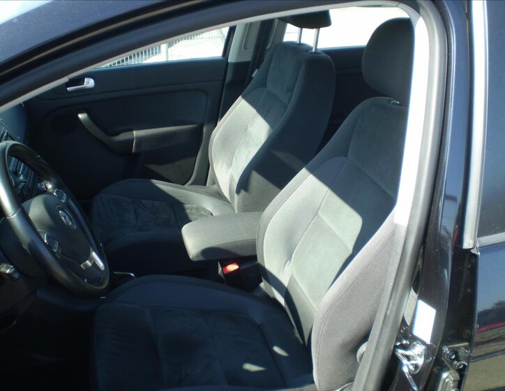 Volkswagen Golf Plus Kombi 1,2 l 77 kw