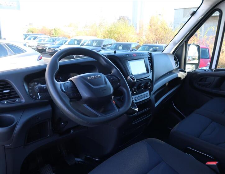 Iveco Daily 9