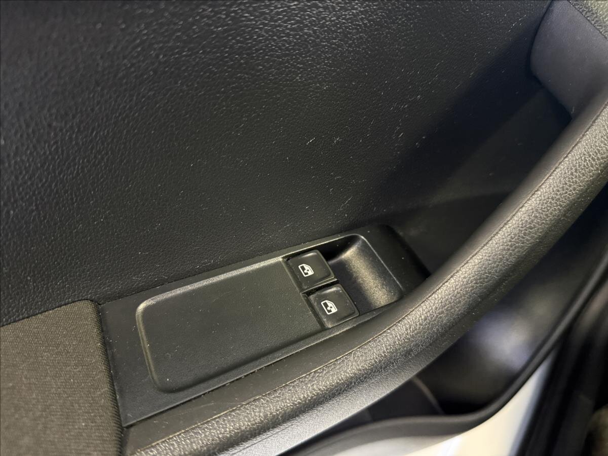 Škoda Fabia Hatchback 999,0 55 kw