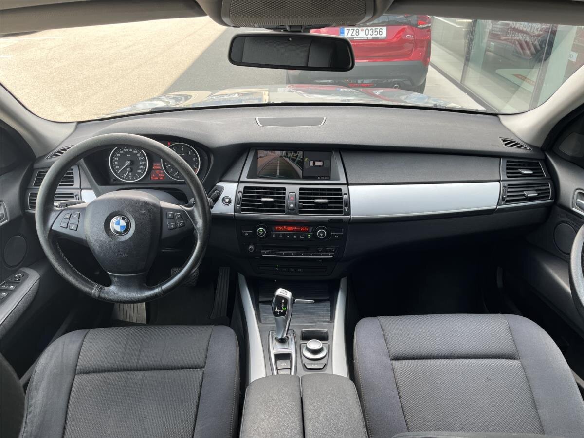 BMW X5 SUV / Terénní 3,0 l 200 kw