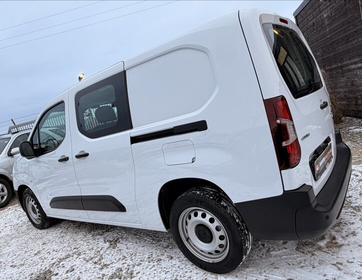 Opel Combo Ostatní 1,5 l 75 kw