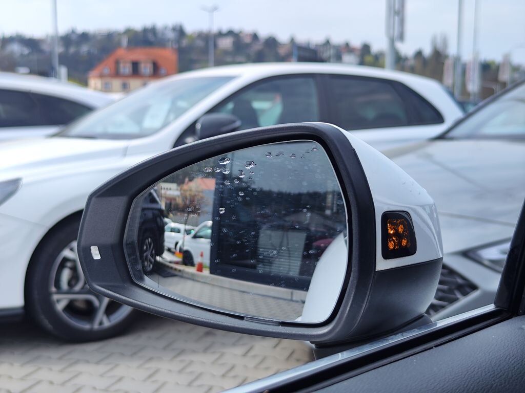 Audi A3 Sedan / Limuzína 2,0 l 110 kw