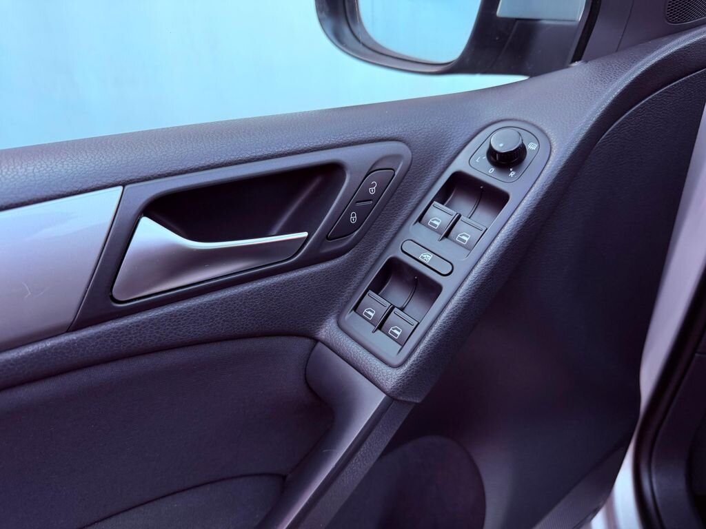 Volkswagen Golf Hatchback 1,4 l 59 kw