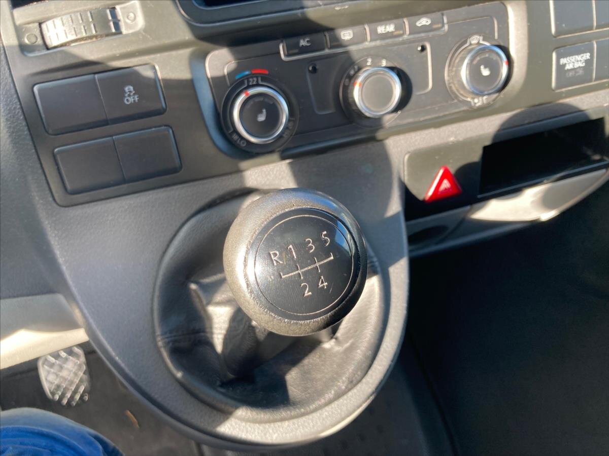 Volkswagen Caravelle