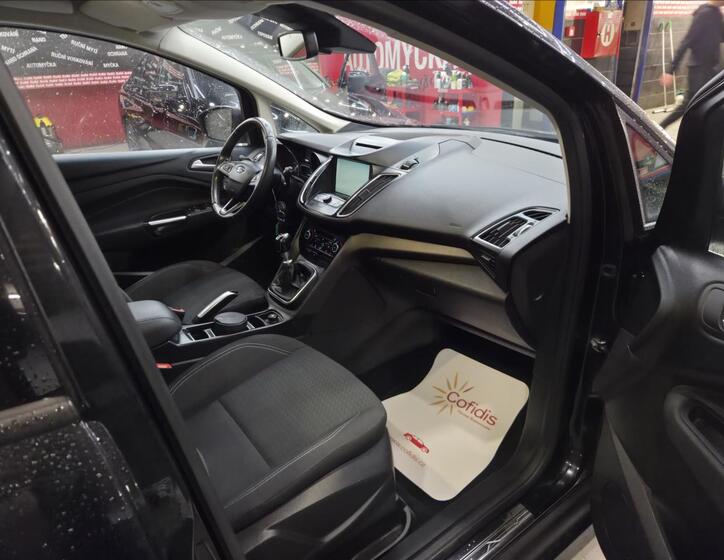 Ford C-MAX 10