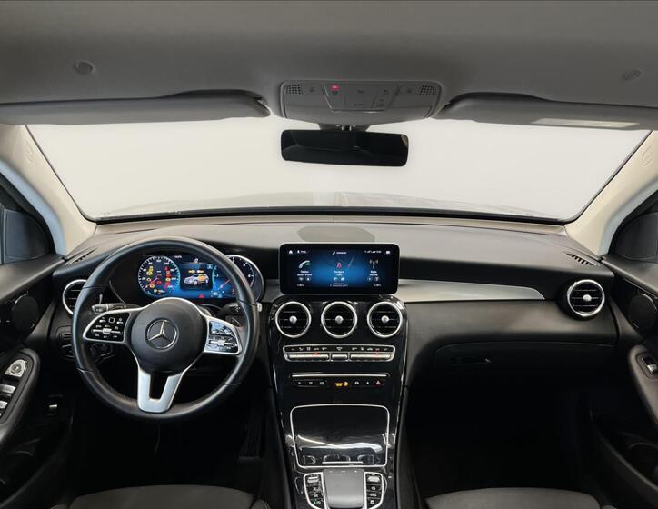 Mercedes-Benz GLC 13