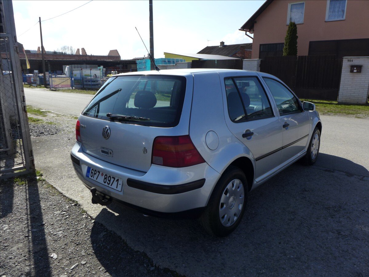 Volkswagen Golf Hatchback 1,9 l 74 kw