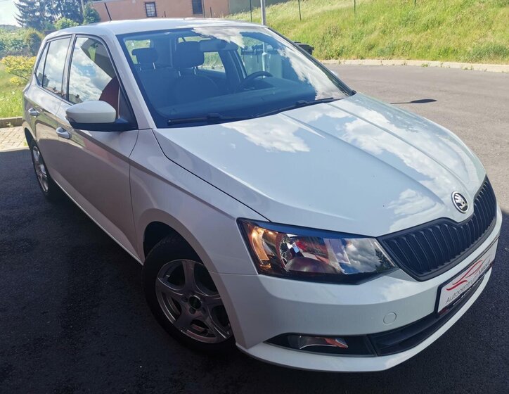 Škoda Fabia Hatchback 999,0 44 kw