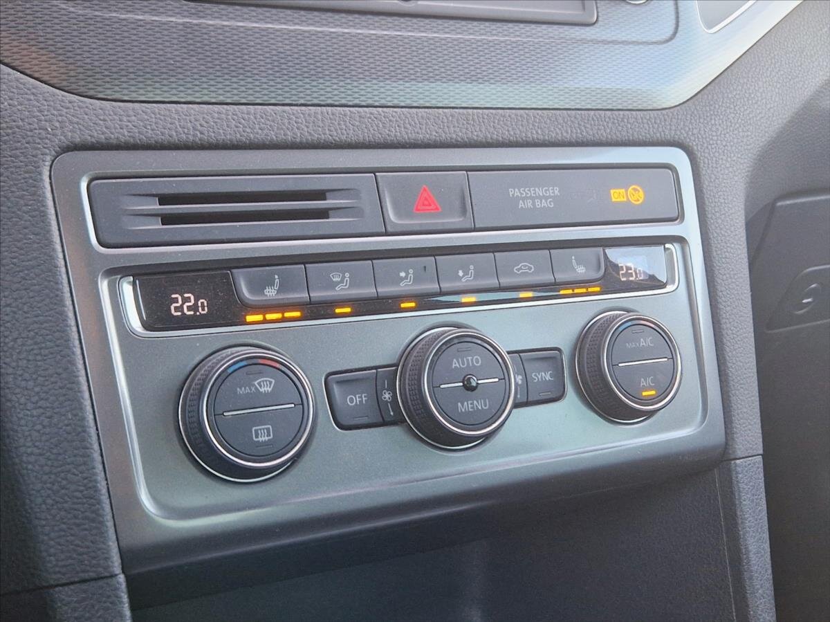 Volkswagen Golf Sportsvan Kombi 1,2 l 81 kw