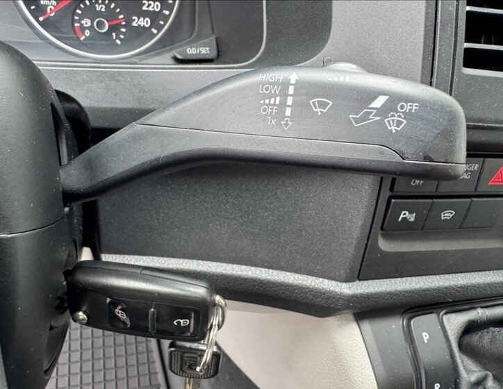 Volkswagen Transporter Skříň 2,0 l 110 kw