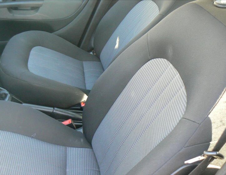 Fiat Linea Sedan 1,4 l 88 kw