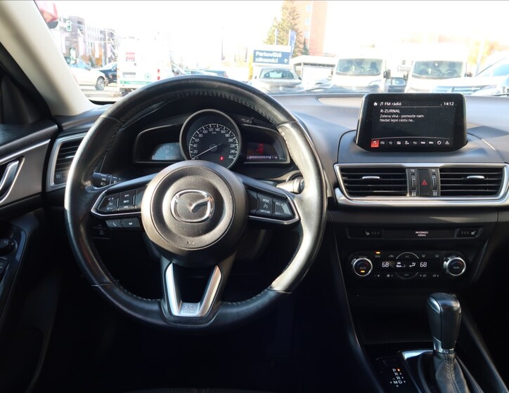 Mazda 3 14
