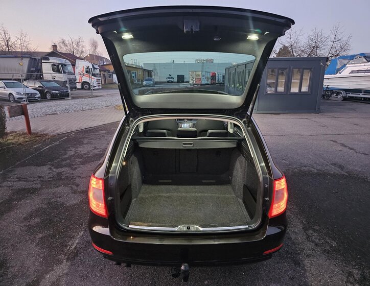 Škoda Superb Kombi 1,4 l 92 kw
