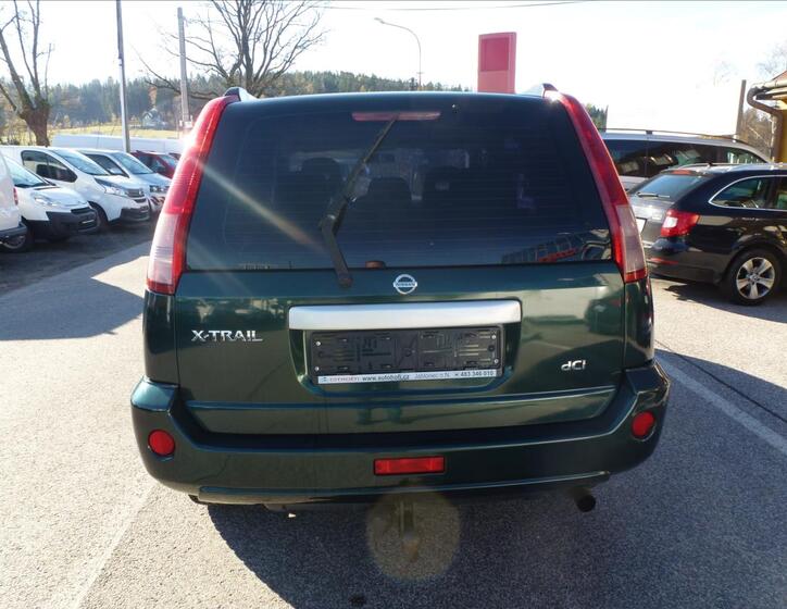 Nissan X-Trail 9