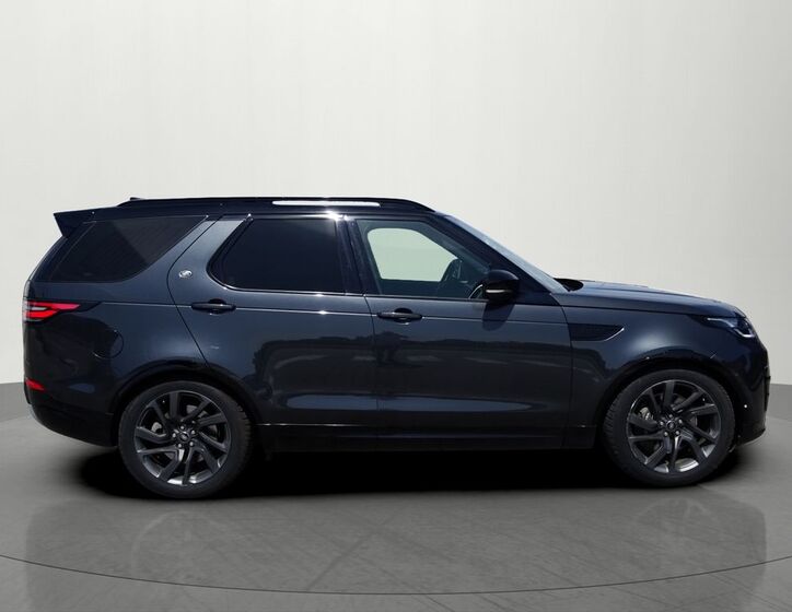 Land Rover Discovery 5