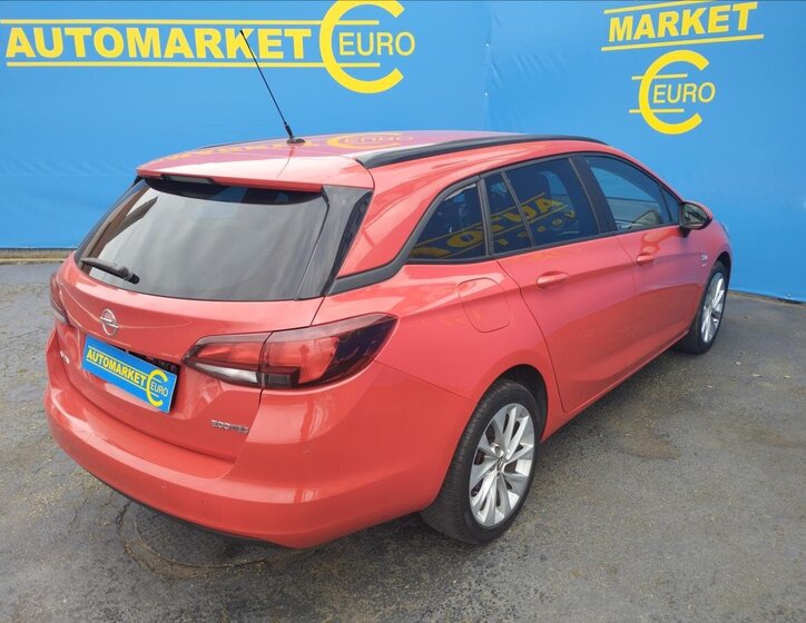 Opel Astra Kombi 999,0 77 kw