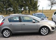 Opel Corsa Hatchback 1,4 l 64 kw