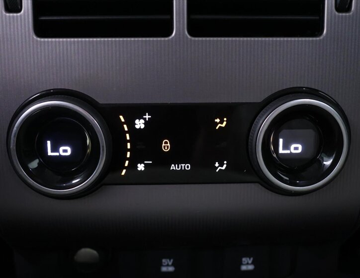 Land Rover Range Rover 34