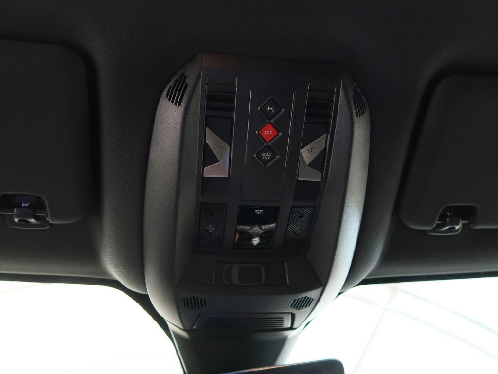 DS Automobiles DS7 Crossback