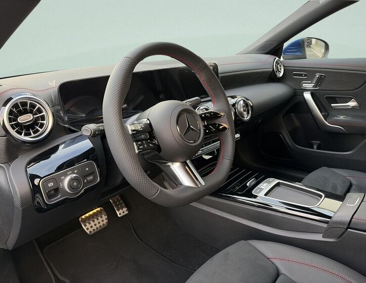 Mercedes-Benz CLA Kombi 2,0 l 110 kw