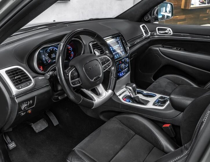 Jeep Grand Cherokee 10