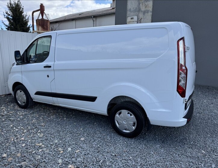 Ford Transit Custom Skříň 2,0 l 77 kw