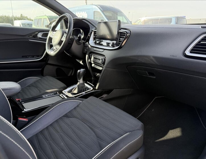 KIA ProCeed Hatchback 1,5 l 117 kw