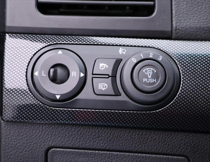 Chevrolet Captiva 16