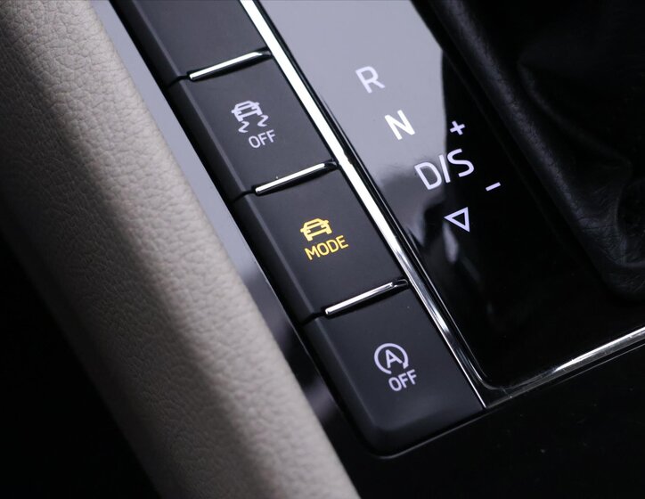 Škoda Superb Kombi 2,0 l 200 kw