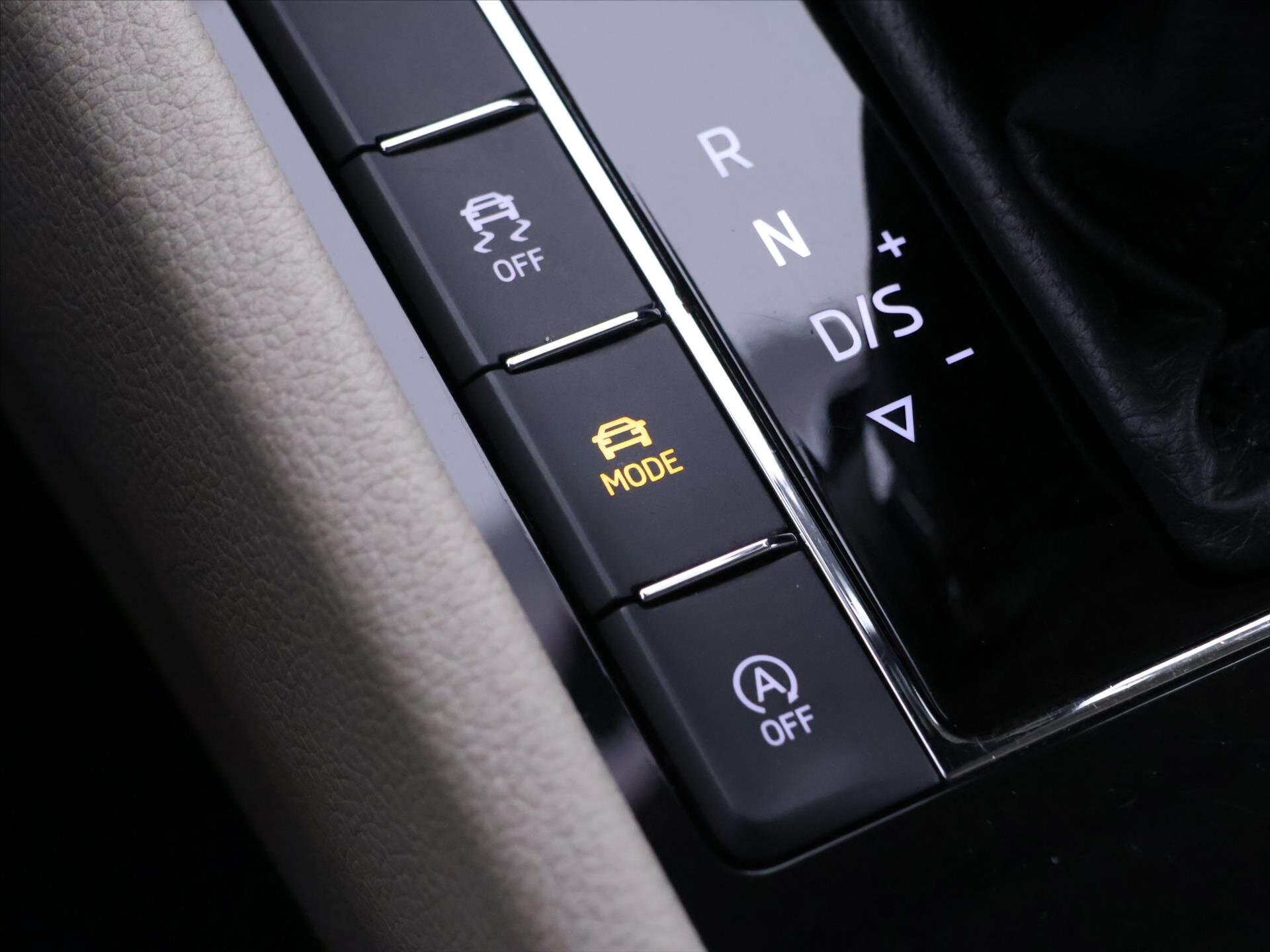 Škoda Superb Kombi 2,0 l 200 kw