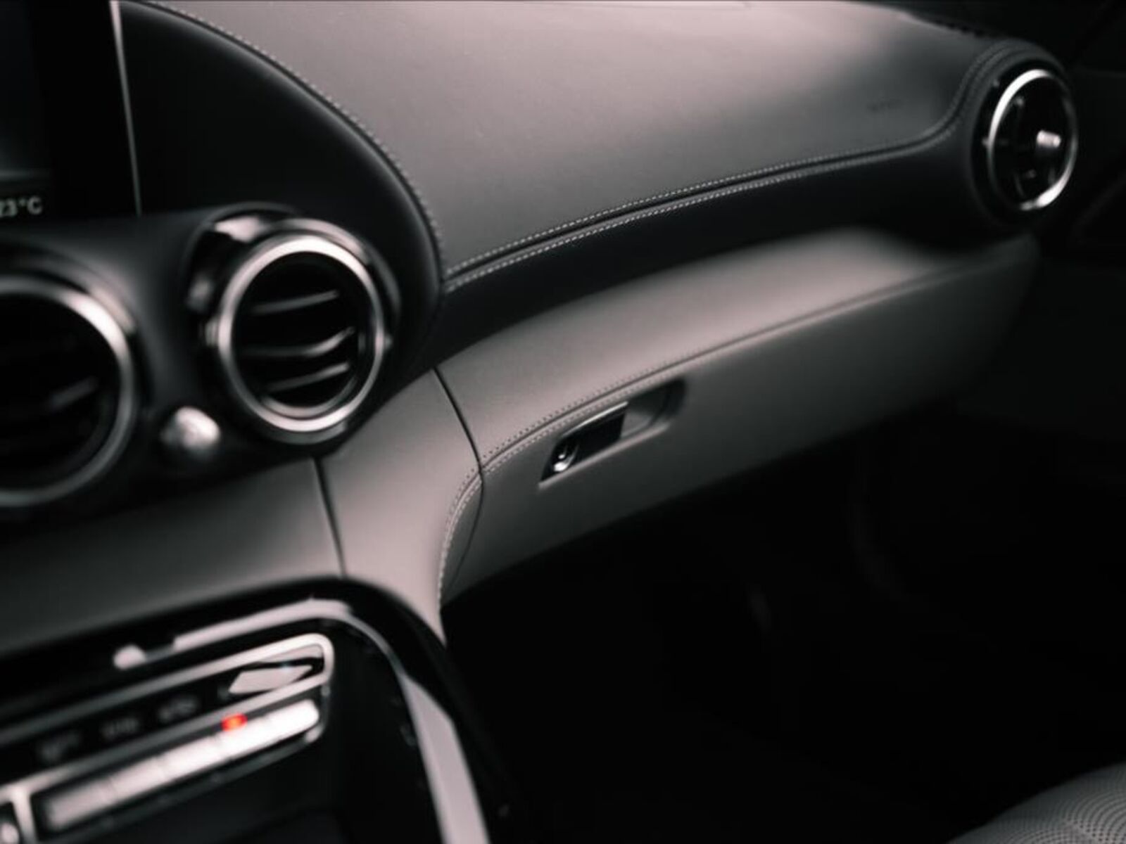 Mercedes-Benz AMG GT 31