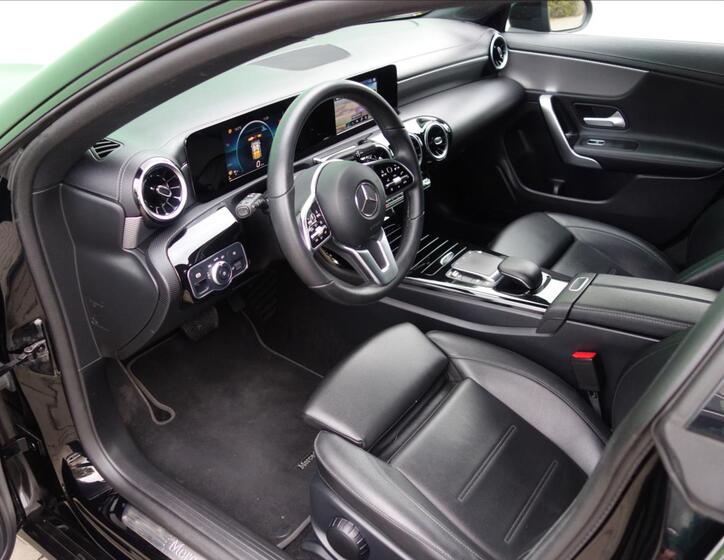 Mercedes-Benz CLA 18