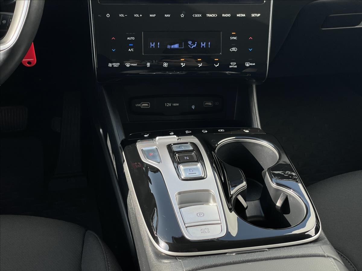 Hyundai Tucson SUV / Terénní 1,6 l 195 kw