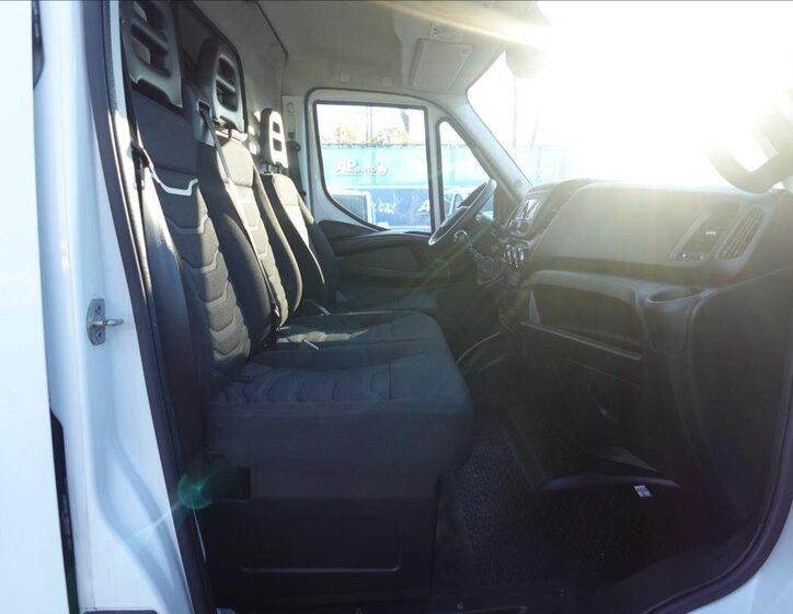 Iveco Daily Ostatní 2,3 l 100 kw
