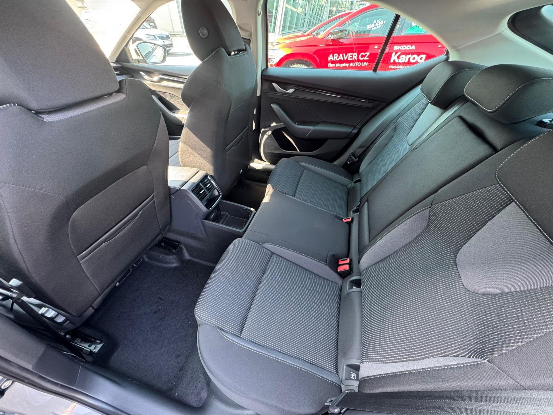 Škoda Octavia Sedan / Limuzína 1,5 l 110 kw