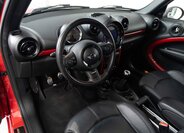 Mini Countryman SUV / Terénní 1,6 l 160 kw