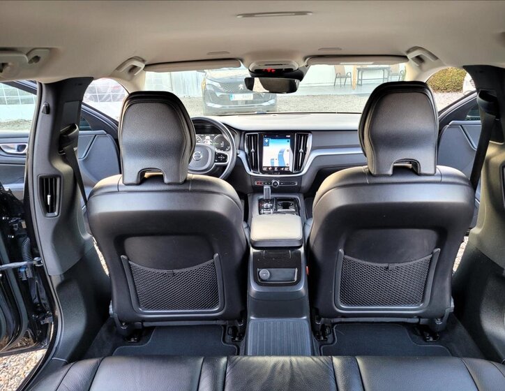 Volvo V60 Kombi 2,0 l 251 kw