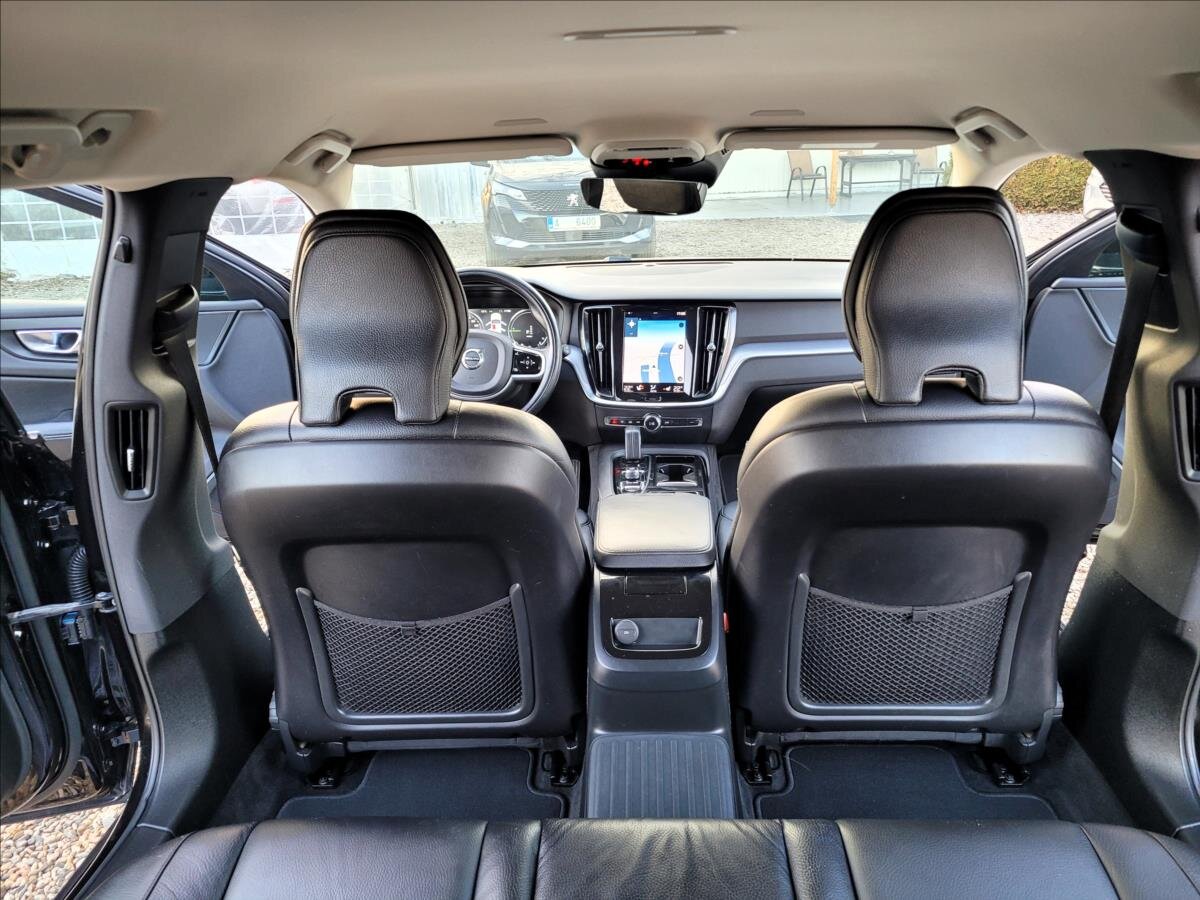 Volvo V60 Kombi 2,0 l 251 kw