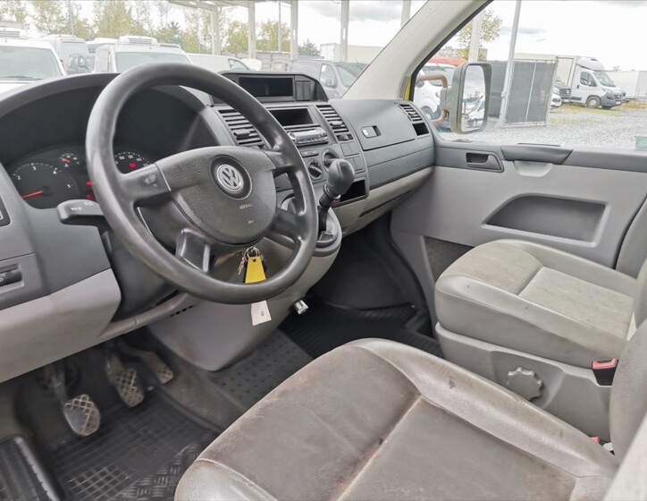 Volkswagen Transporter 6