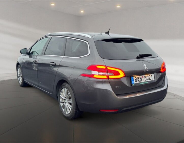 Peugeot 308 Kombi 1,5 l 96 kw