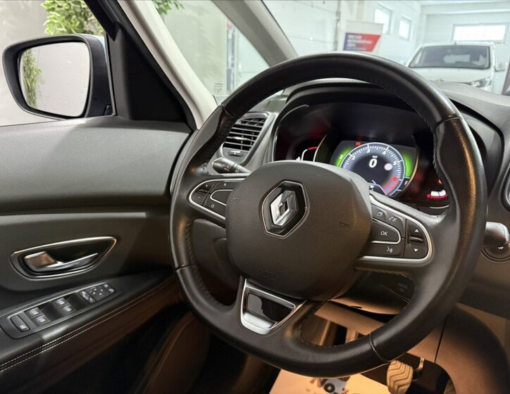 Renault Scénic MPV 1,2 l 85 kw