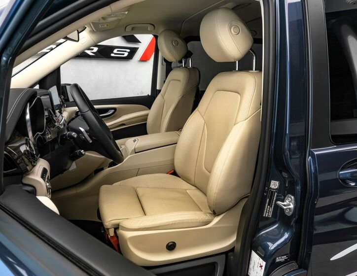 Mercedes-Benz Třídy V 13