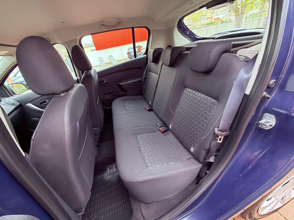 Dacia Sandero Hatchback 1,1 l 55 kw