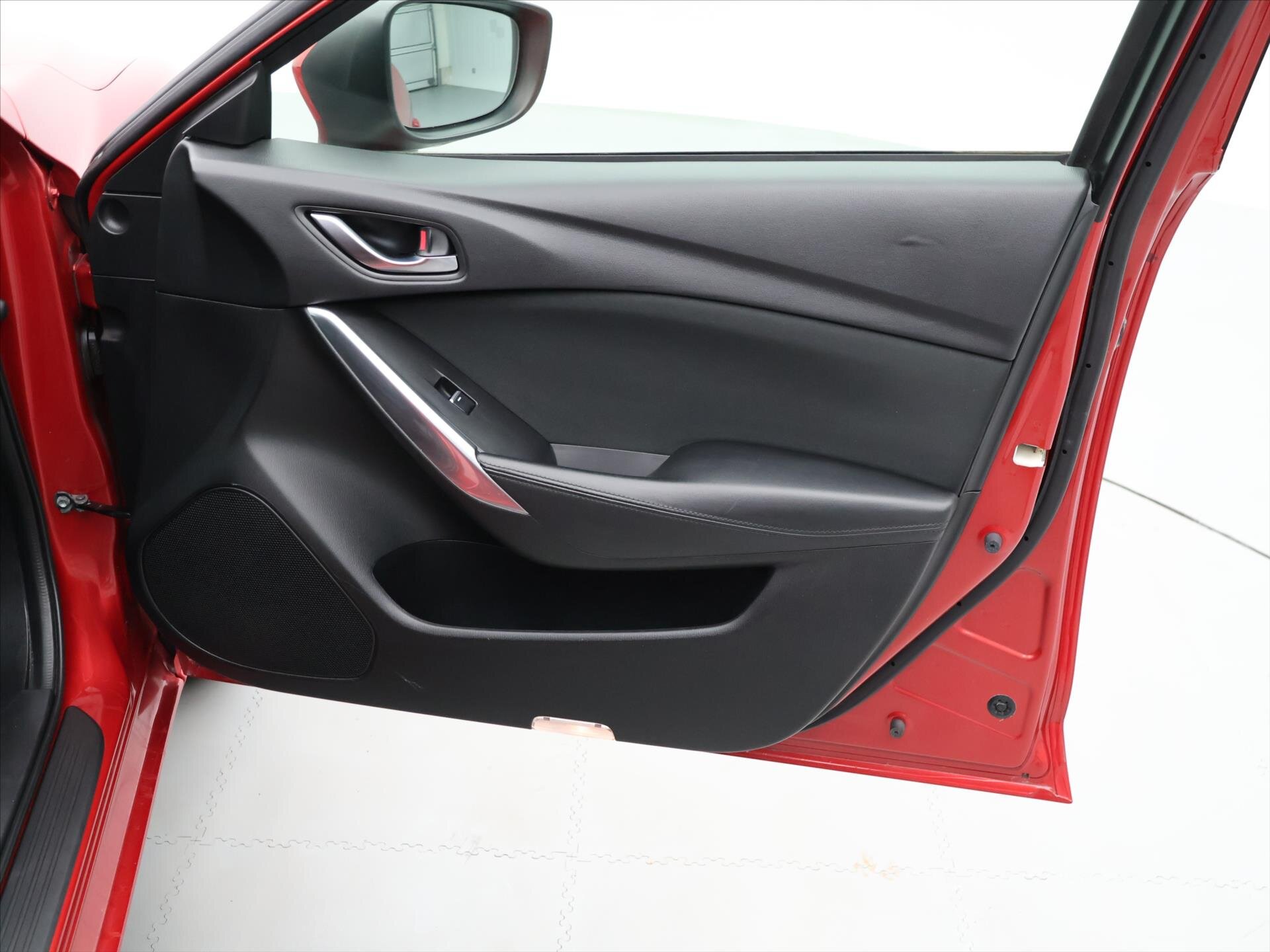 Mazda 6 Kombi 2,0 l 121 kw