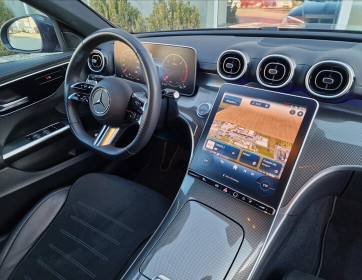 Mercedes-Benz Třídy C Sedan / Limuzína 2,0 l 147 kw