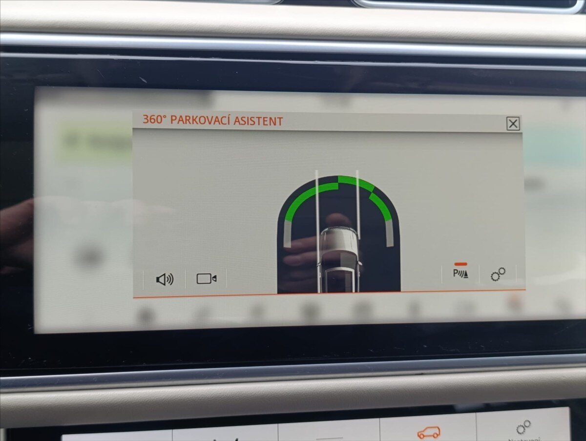 Land Rover Range Rover SUV / Terénní 5,0 l 386 kw