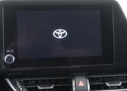 Toyota C-HR SUV 1,8 l 72 kw